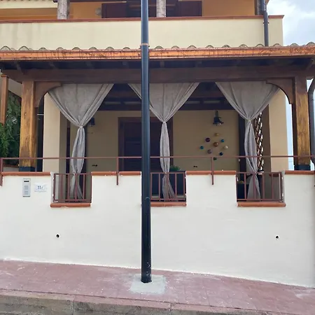 Il Sussurro Del Mare Ferienhaus